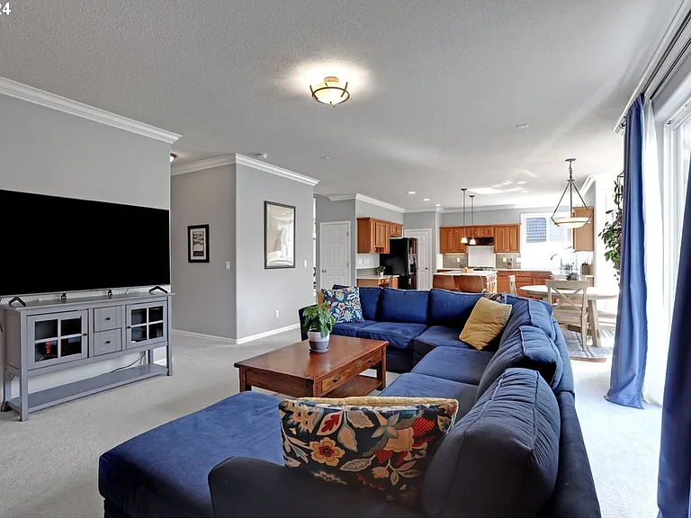 11868 NW Permian Ct — Photo 16