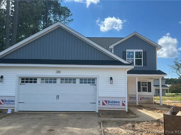 233 Kenwwod Dr, Fayetteville, NC 28311