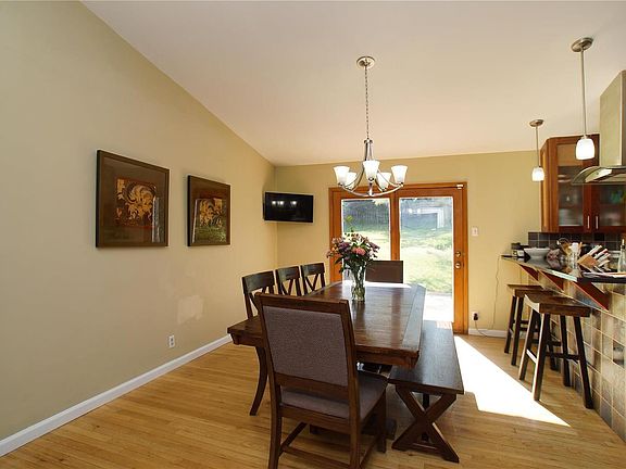 3rd image of 1057 King Carey Dr