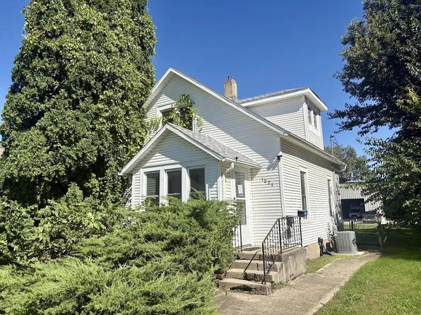 1021 S 21st St, Fort Dodge, IA 50501