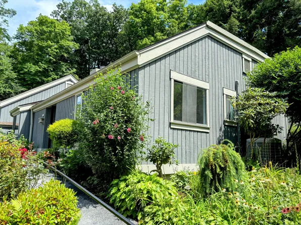 337 Heritage Village #B, Southbury, CT 06488