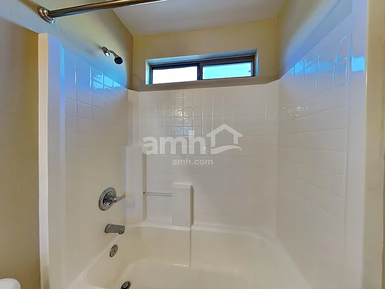 15995 W Monroe St — Photo 16