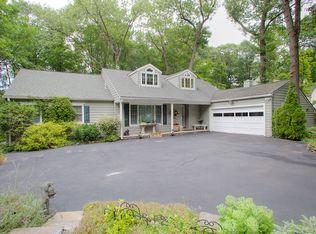 10 Oak Park Dr, Morristown, NJ 07960