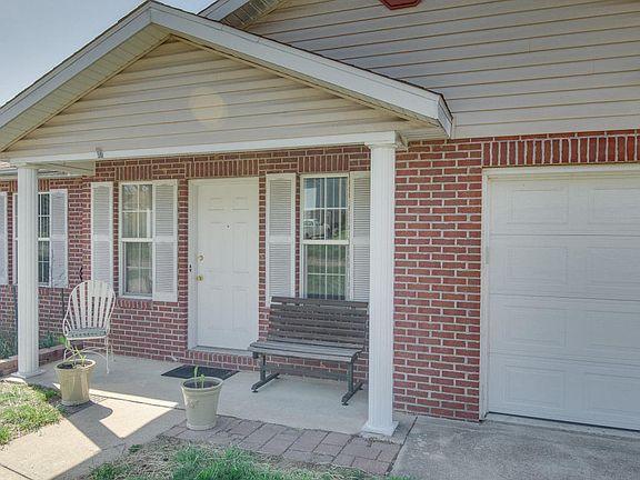 4th image of 5010 Willowby Dr