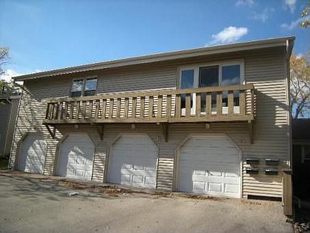 1st image of 207 Emerson Ct #72