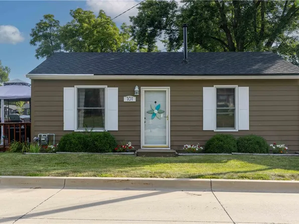 101 E Grimes St, Polk City, IA 50226