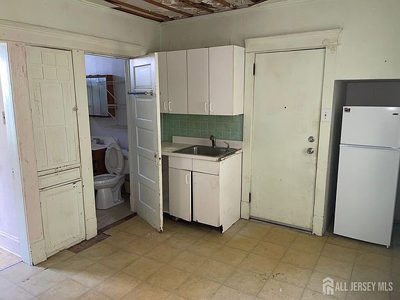 5th image of 7 Freeman St