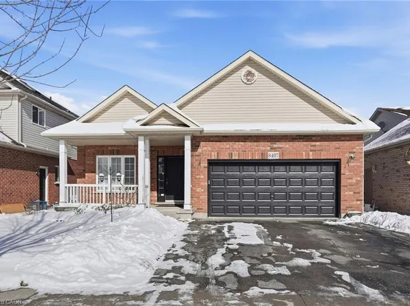 8407 Heikoop Cres, Niagara Falls, ON L2H 3J7