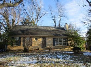 7603 Camelot Ct, Louisville, KY 40222