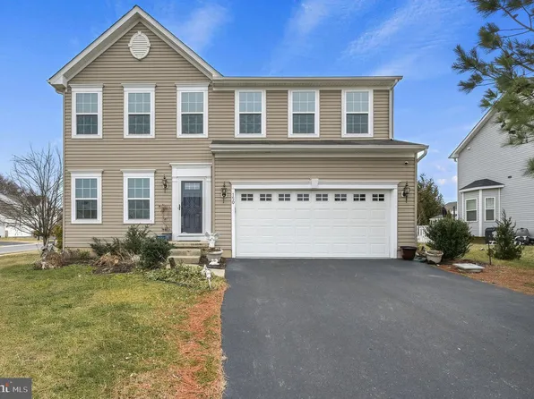 150 Rising Ridge Ln, Dover, DE 19901