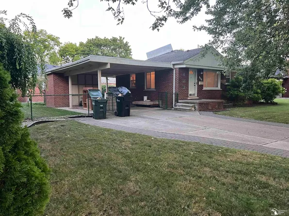 9361 Melbourne Ave, Allen Park, MI 48101