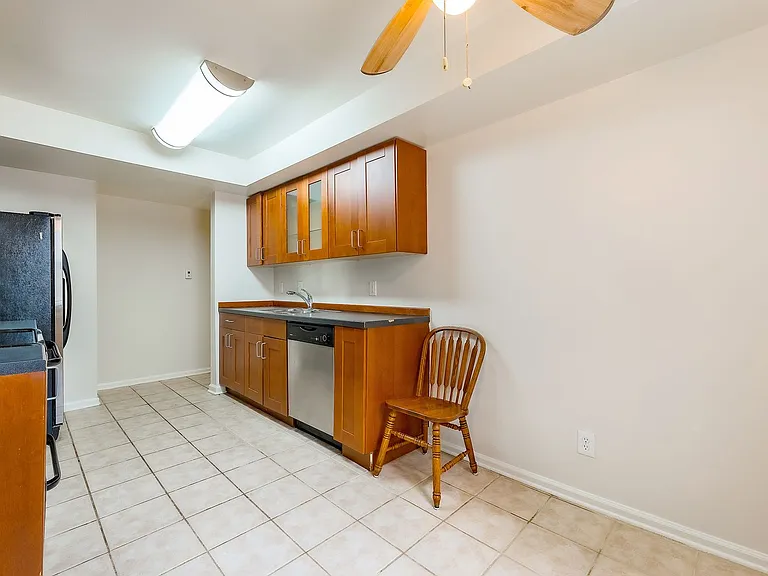 19 Pickering Ct #1 — Photo 15