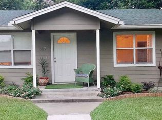 307 S Avenue J, Clifton, TX 76634