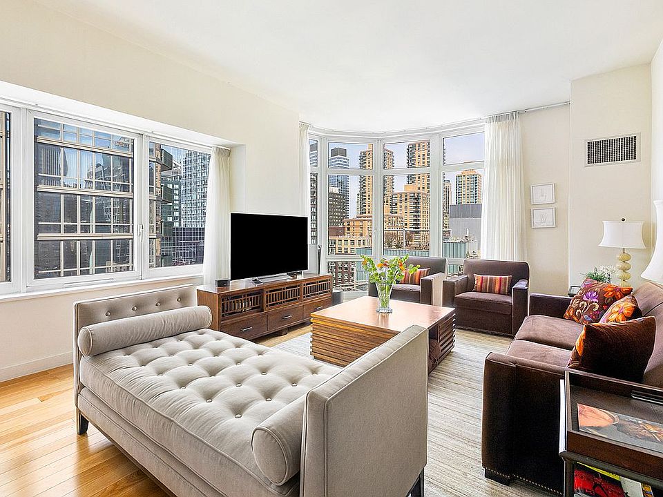 1st image of 555 W 59th St APT 15B