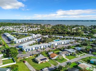 1956 Nottingham Rd, Melbourne, FL 32935