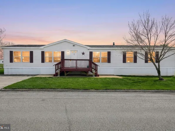 701 Cassel Rd Lot 82, Manchester, PA 17345