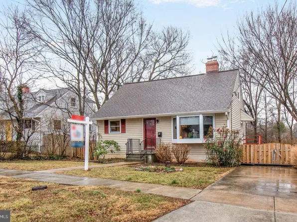 1002 Laredo Rd, Silver Spring, MD 20901