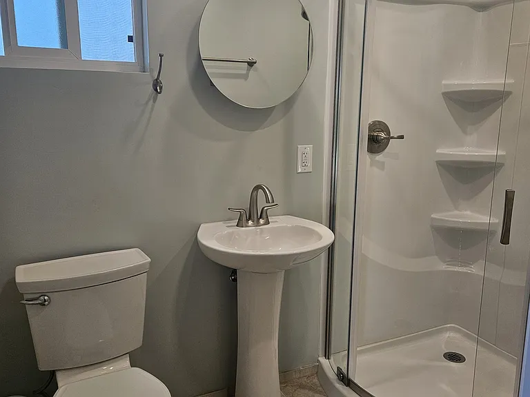 300 Cambridge Dr #NA — Photo 8