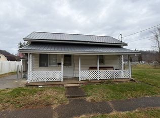 814 4th Ave, Gallipolis, OH 45631