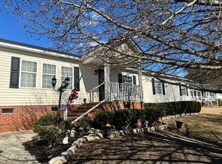 2910 Laurel Ridge Ln, Kinston, NC 28504