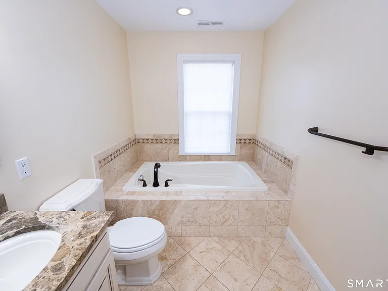 19 Orwich Ct #19 — Photo 16