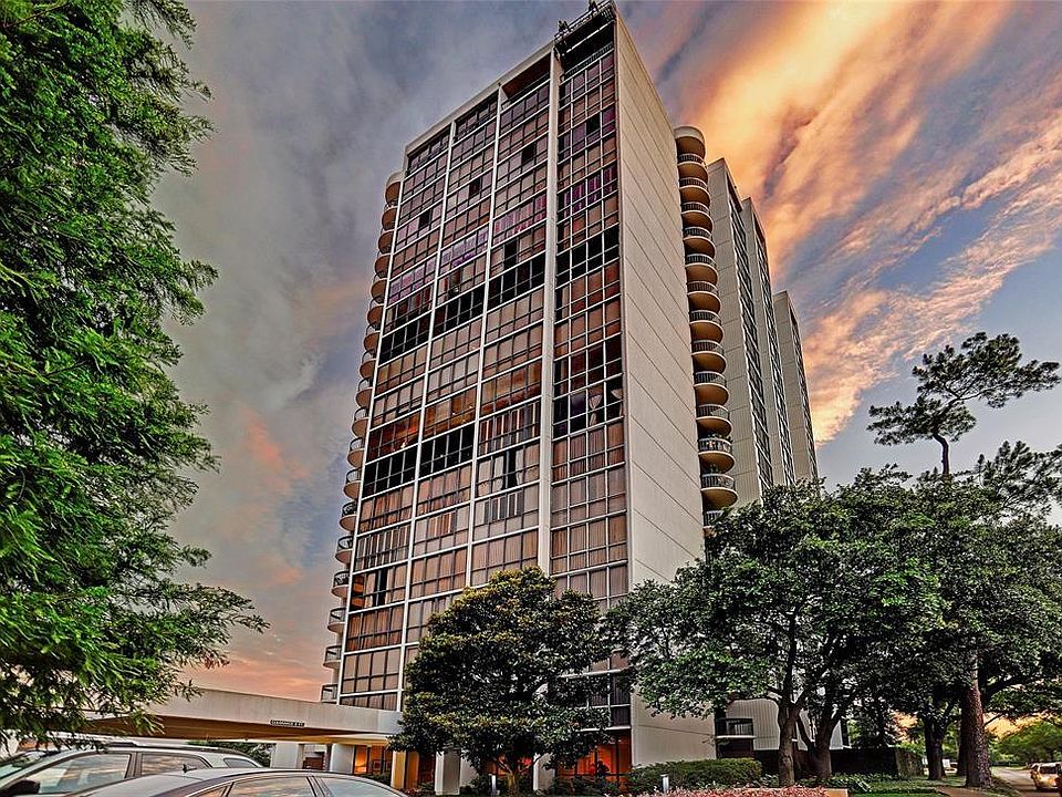1st image of 5001 Woodway Dr Unit 1205