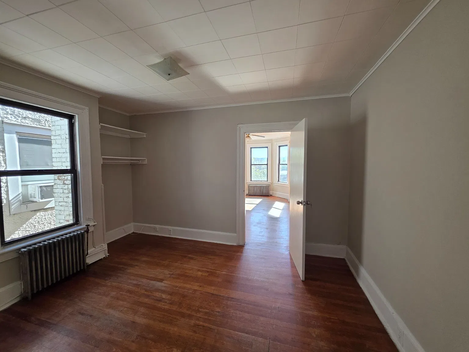 3 bed, $1,950 — Photo 3