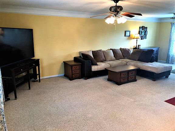 4th image of 2465 Hattington Dr