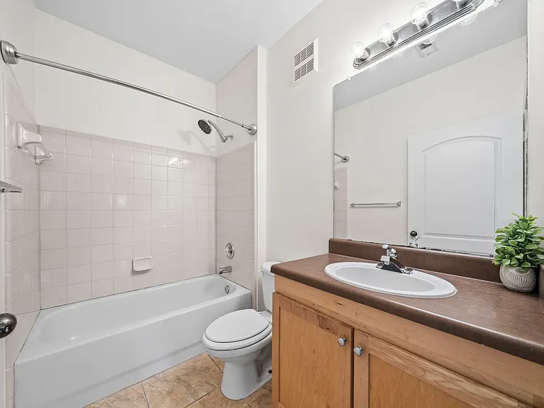 6421 Borasco Dr #3206 — Photo 8