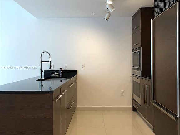 3rd image of 475 Brickell Ave APT 3614