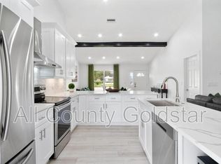 1719 Camelia Ln, Naples, FL 34105