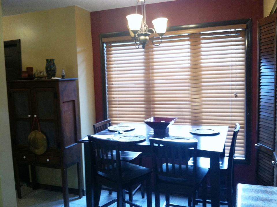 1st image of 2420 Volunteer Pkwy APT 12