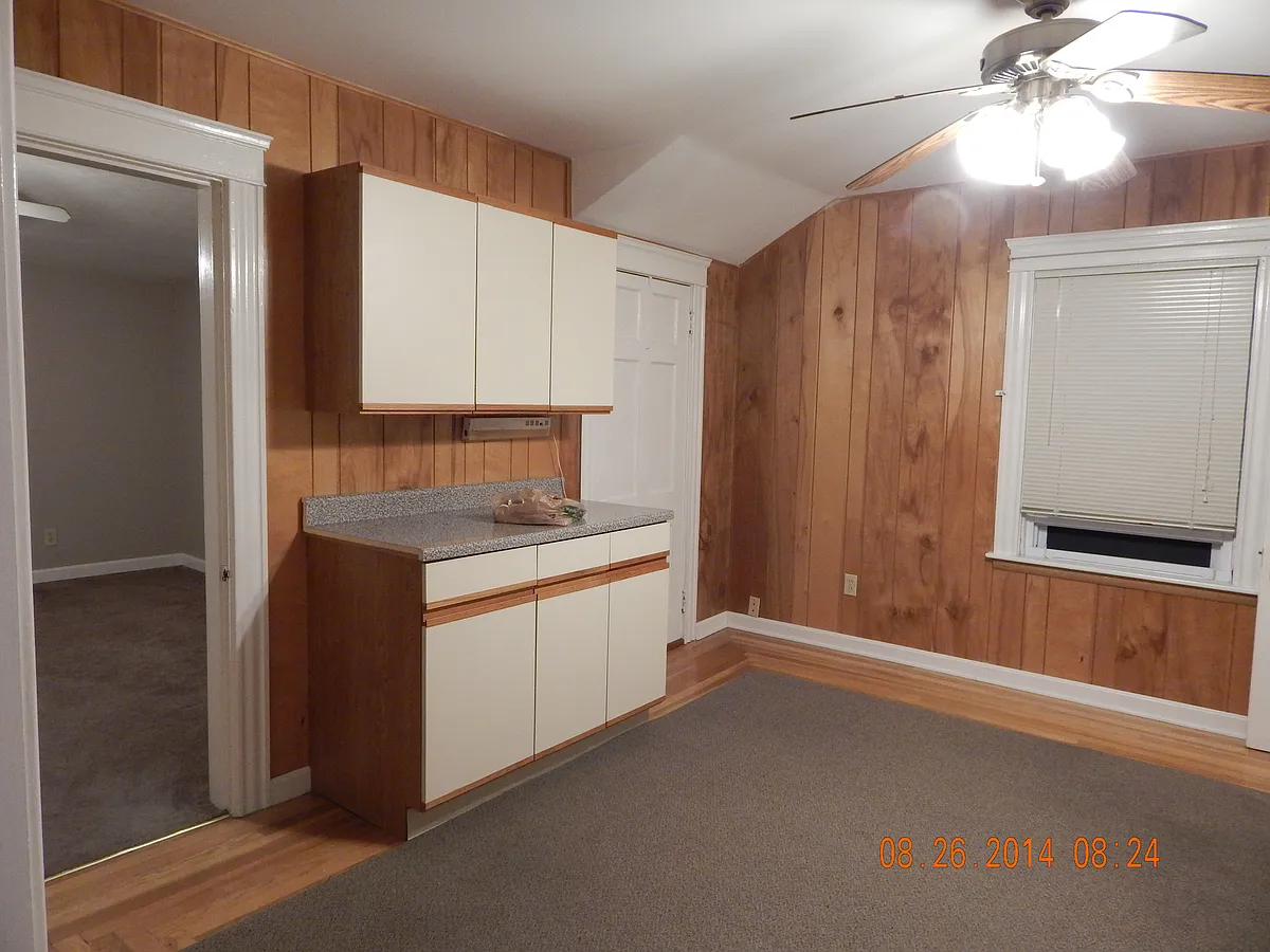 Building Photo - 97 Whittier Rd #2
