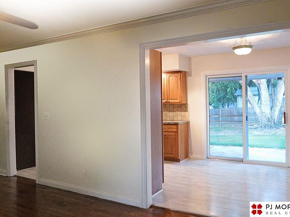 4th image of 5718 S 91st St