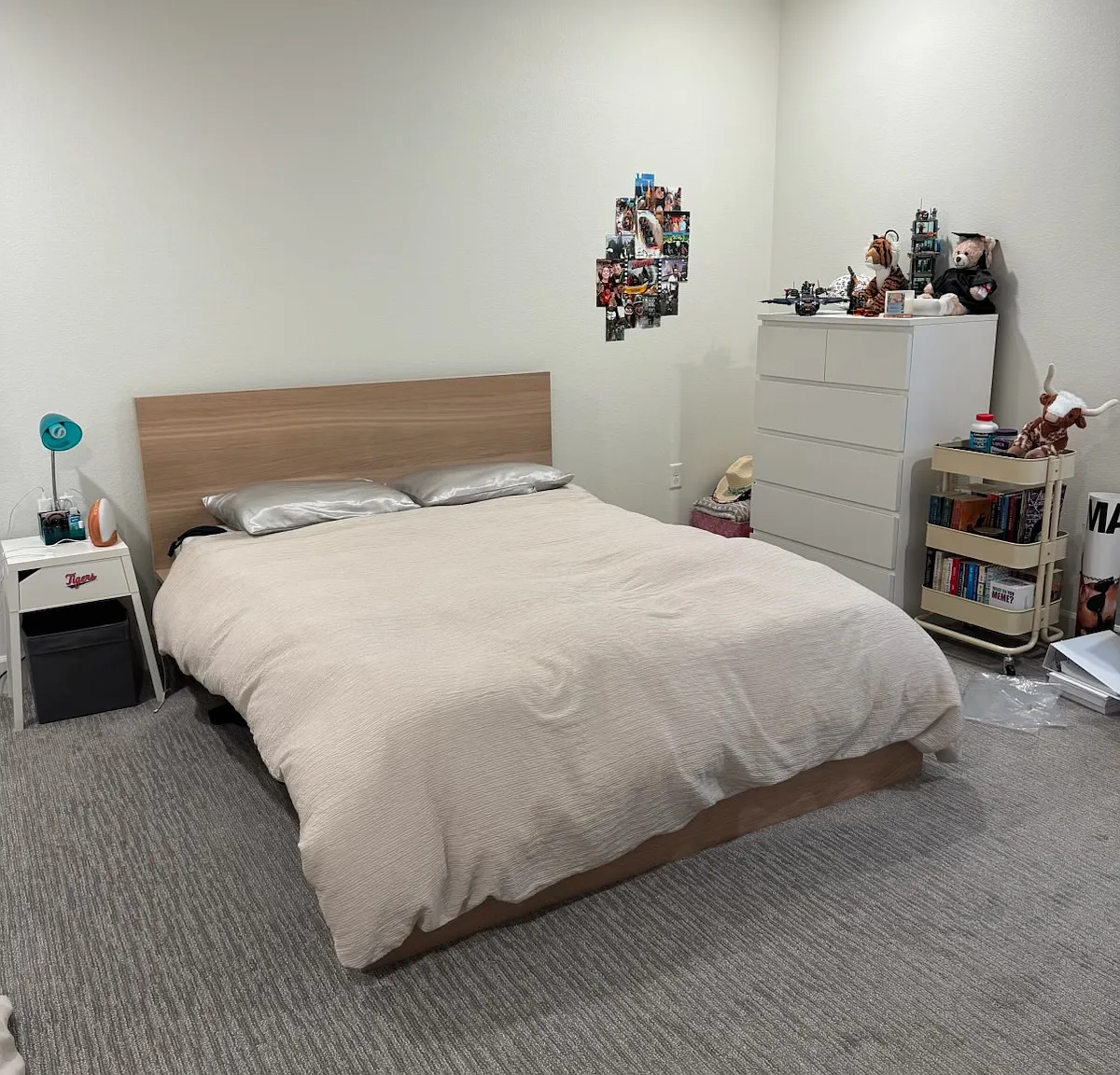 4 bed, 2300 sqft, $3,075 — Photo 2