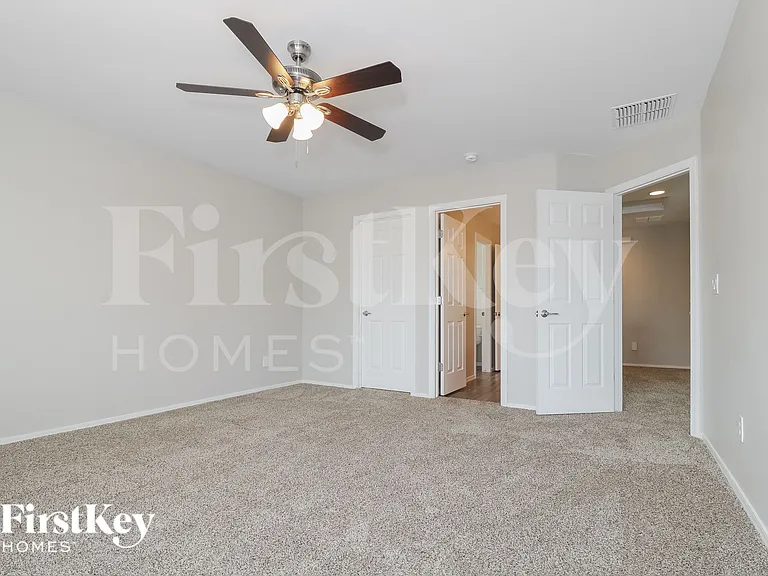 19395 W Madison St — Photo 13