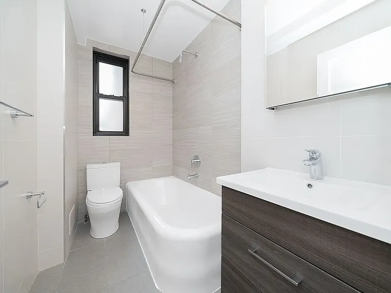 400 E 58th St #6EW — Photo 10