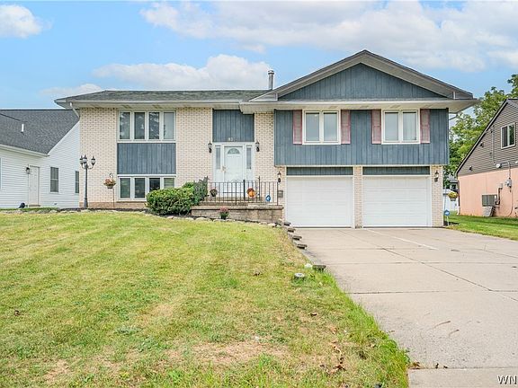 2nd image of 93 Harding Rd