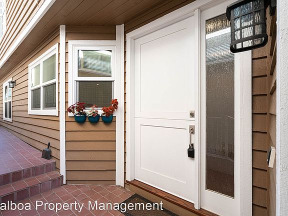 3rd image of 405 Jasmine Ave #A