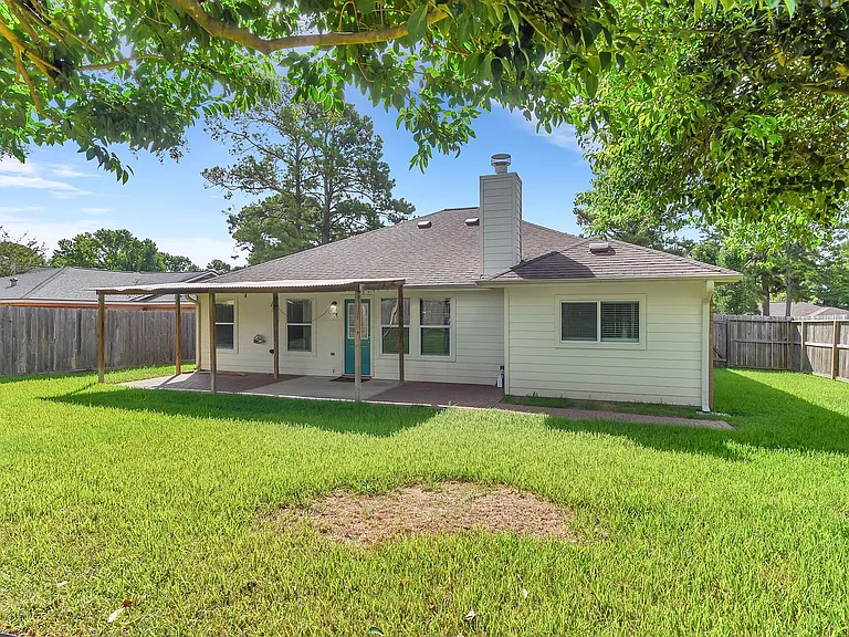 223 Fantasy Ln — Photo 28