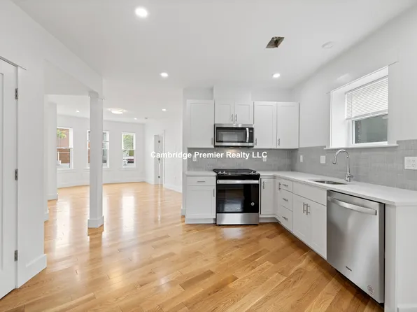 406 Columbia St, Cambridge, MA