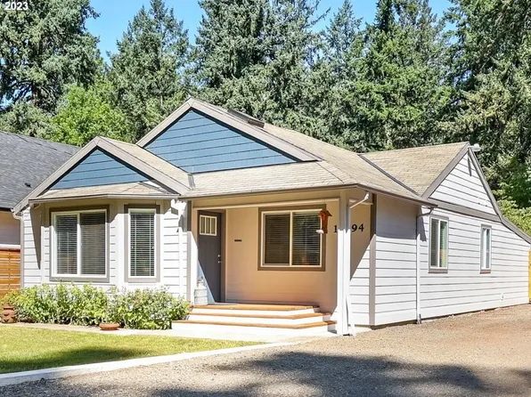 16394 Lake Forest Blvd, Lake Oswego, OR 97035