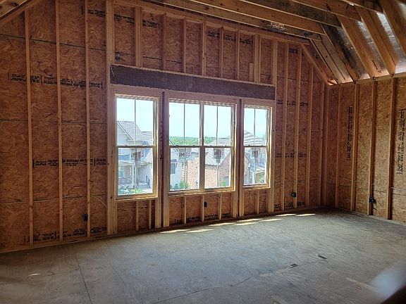 5th image of 937 Redstone Lot 9