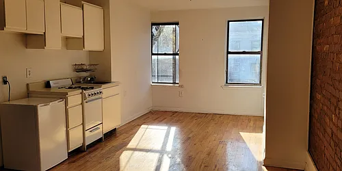 Rented by City Limits Leasing