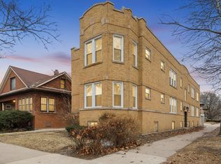 6938 N Campbell Ave #1, Chicago, IL 60645