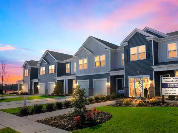 221 Hermosa Dr, Egg Harbor Township, NJ 08234