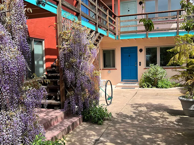 1627 Grant St #D — Photo 1