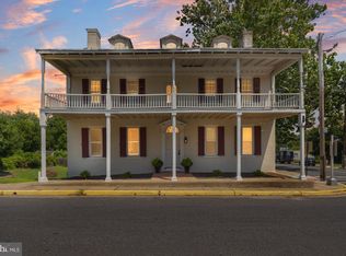 4 N Greenwich St, Alloway, NJ 08001