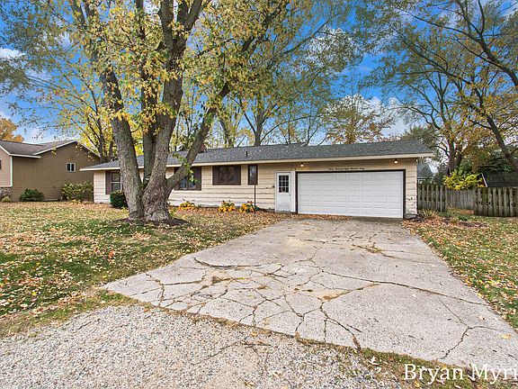 5th image of 12860 N Bellwood Dr
