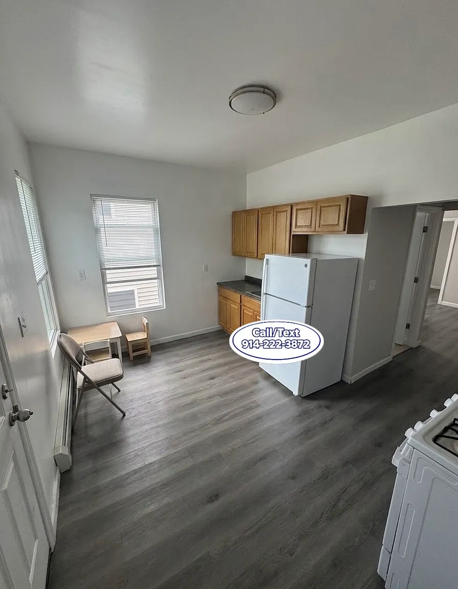 3 bed, $2,750 — Photo 2